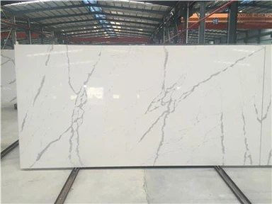 Mặt bàn bếp thạch anh Calacatta