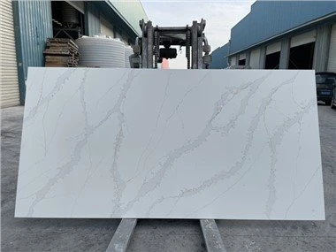 Đảo thạch anh vàng Calacatta