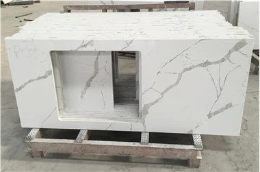 Nhà bếp thạch anh Calacatta Luccia