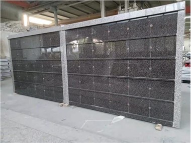 Đài tưởng niệm bằng đá granite rắn