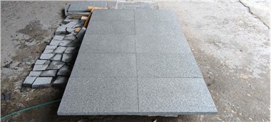 Gạch lát đá granite màu xám đậm G654