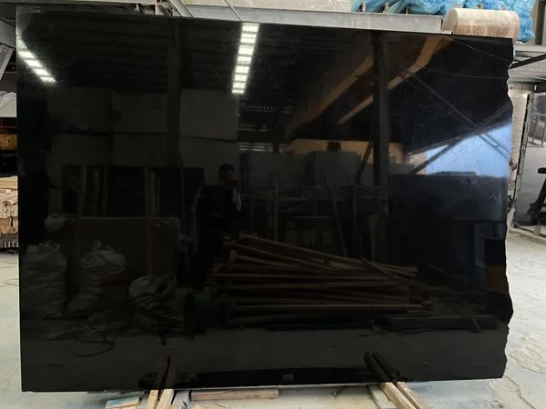 Đá cẩm thạch đen tuyệt đối